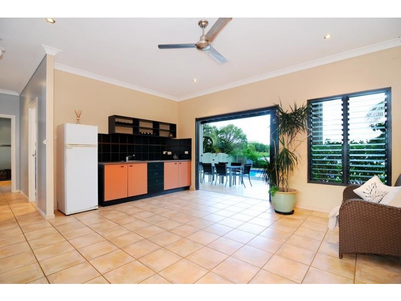 13 Ruby Close, Port Douglas QLD 4877