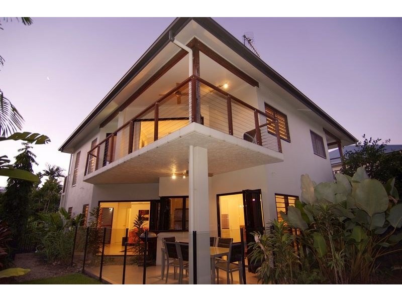 Port Douglas QLD 4877