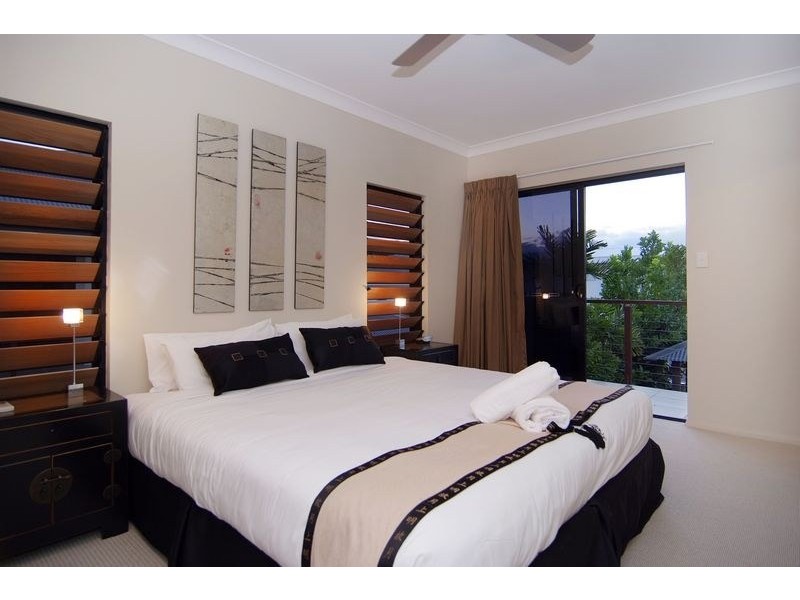 Port Douglas QLD 4877