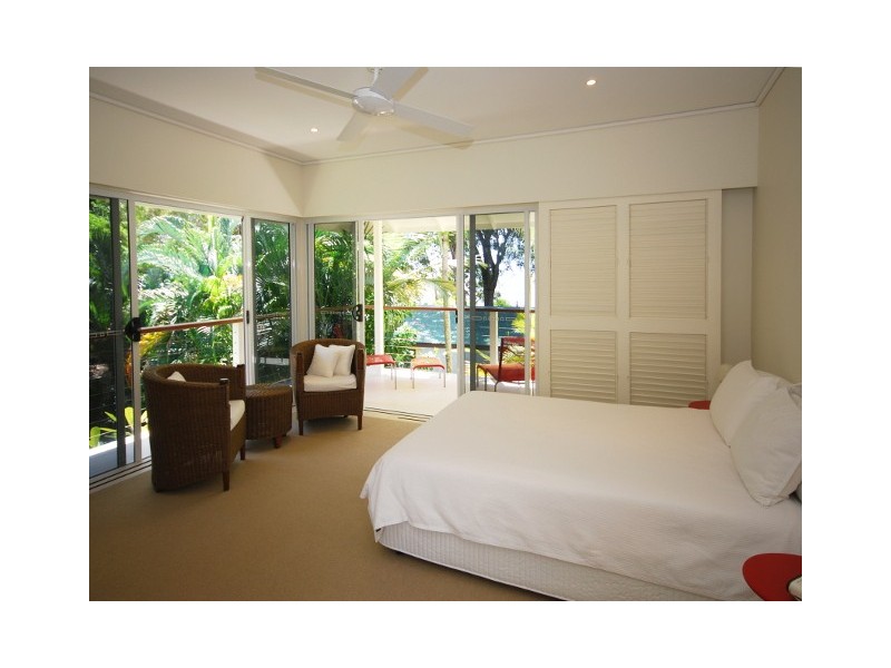 12 Helmet Street, Port Douglas QLD 4877