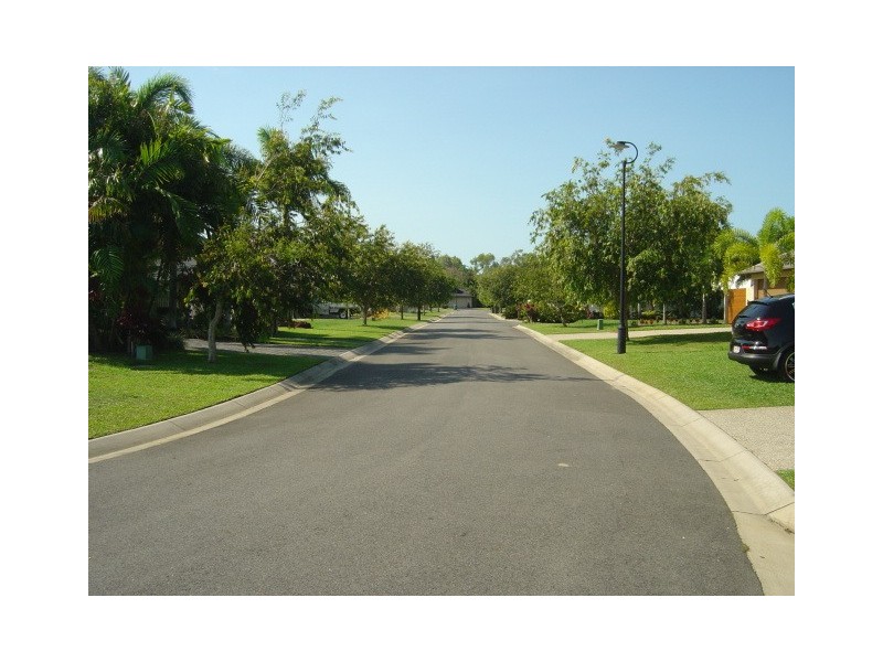 18 Old Port Road, Port Douglas QLD 4877