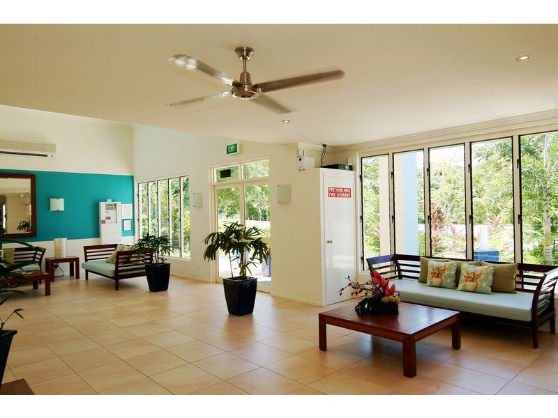 Port Douglas QLD 4877