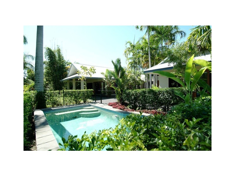 65 Mitre Street, Port Douglas QLD 4877