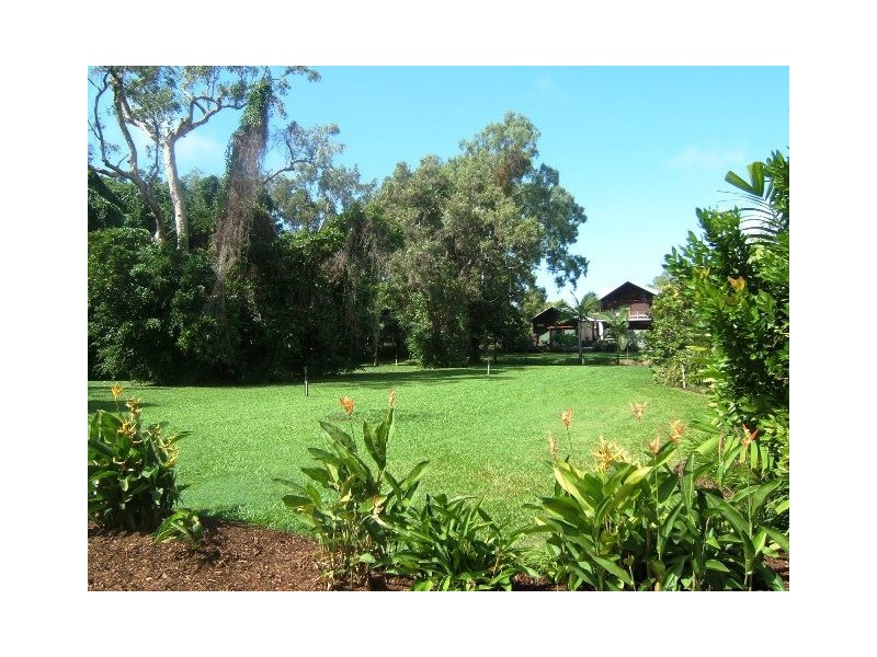 24 Beachfront Mirage Port Douglas Road, Port Douglas QLD 4877