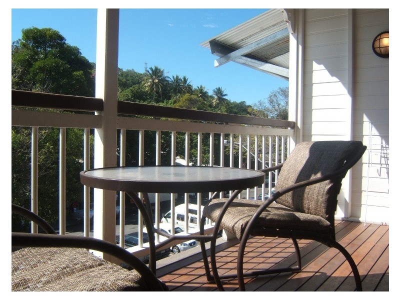 Unit 201/18 Macrossan Street, Port Douglas QLD 4877