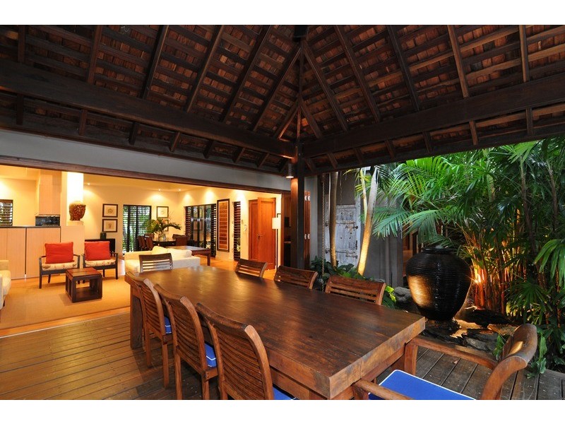 35 Davidson Street, Port Douglas QLD 4877