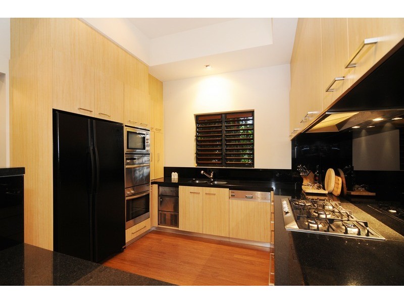 35 Davidson Street, Port Douglas QLD 4877