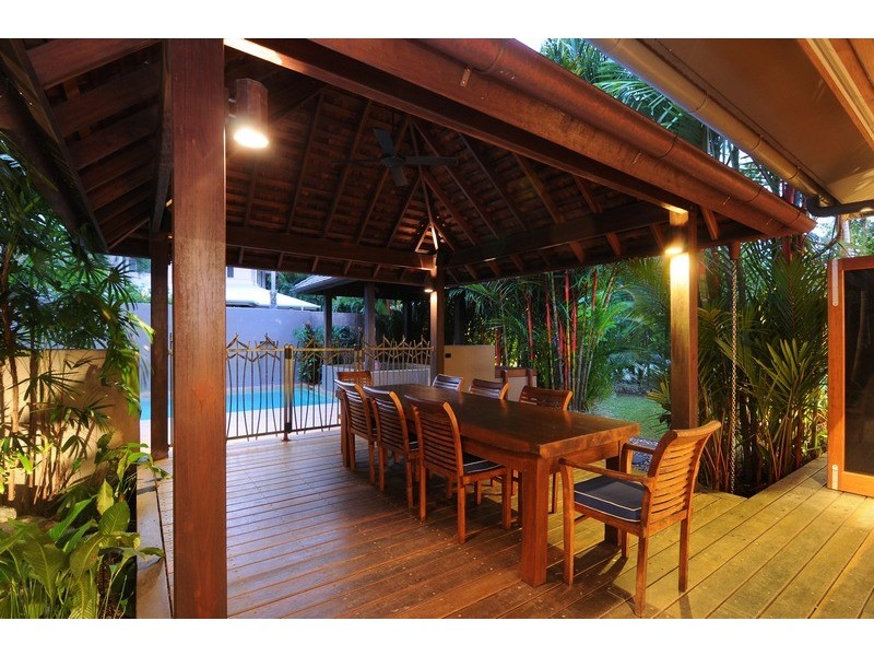 35 Davidson Street, Port Douglas QLD 4877