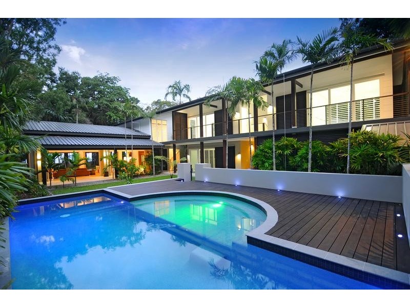 Port Douglas QLD 4877
