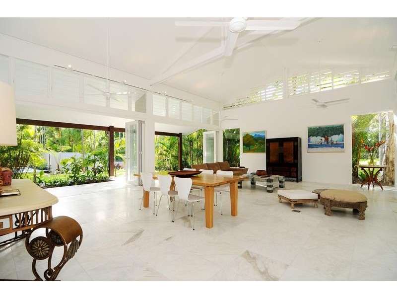 Port Douglas QLD 4877