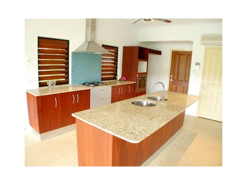 63 Mitre Street, Port Douglas QLD 4877