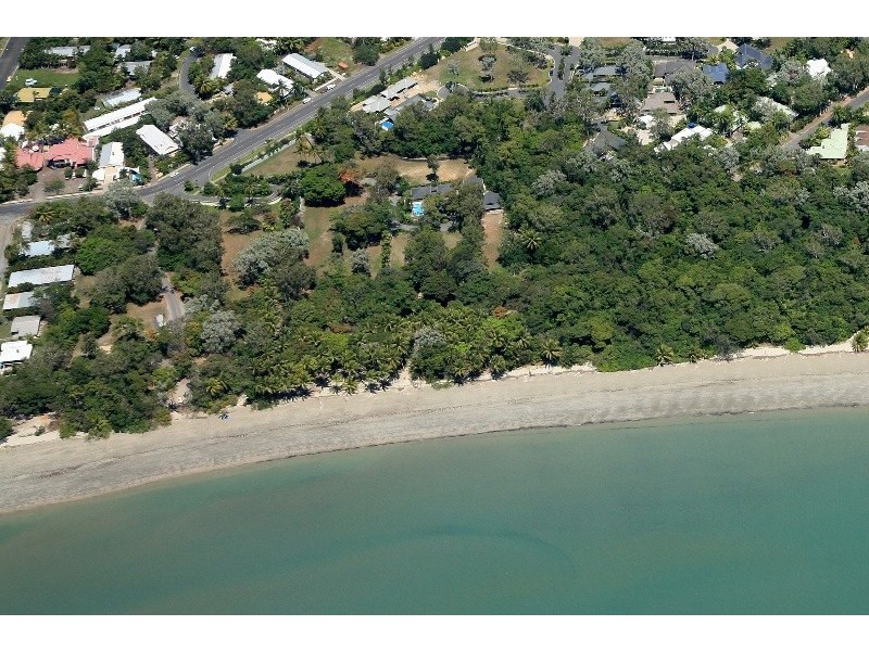 19 Barrier Street, Port Douglas QLD 4877