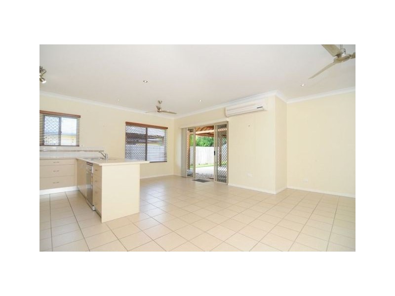 18 Shearwater Street, Port Douglas QLD 4877