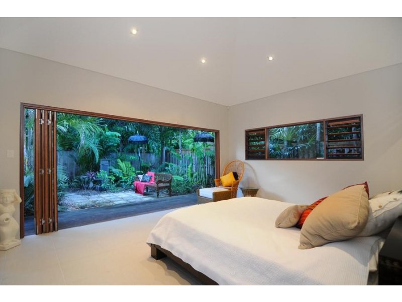 Port Douglas QLD 4877