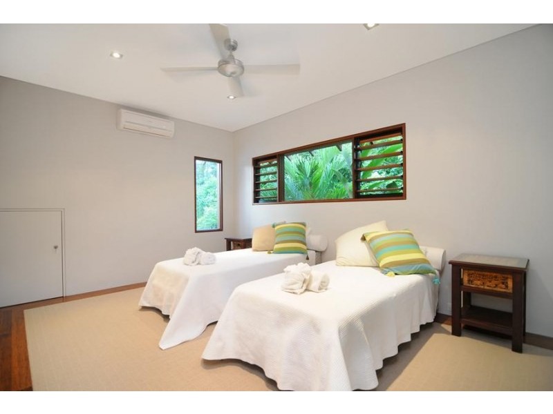 Port Douglas QLD 4877