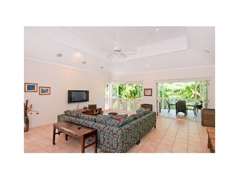 Unit Villa 5/31-39 Murphy Street, Port Douglas QLD 4877