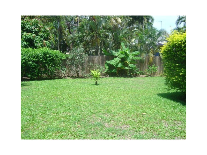 7 Pecten Avenue, Port Douglas QLD 4877