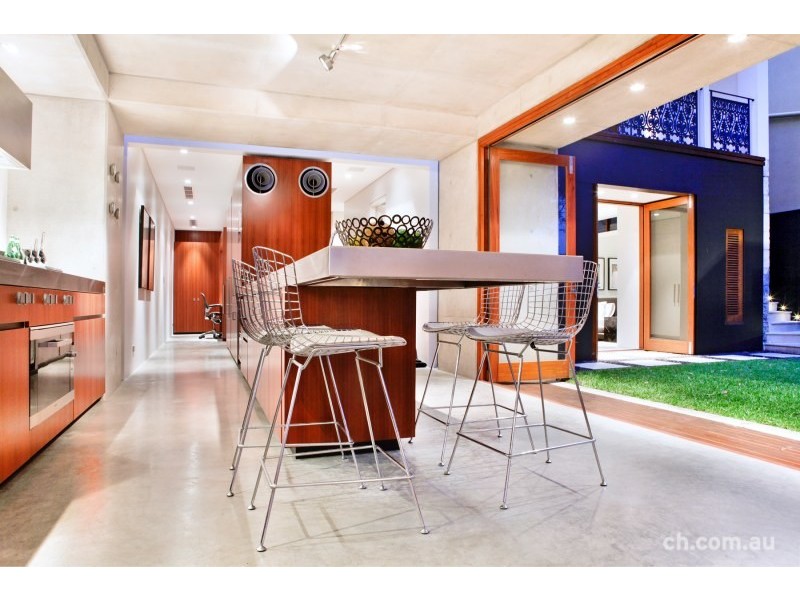 11 Simmons Street, Balmain East NSW 2041