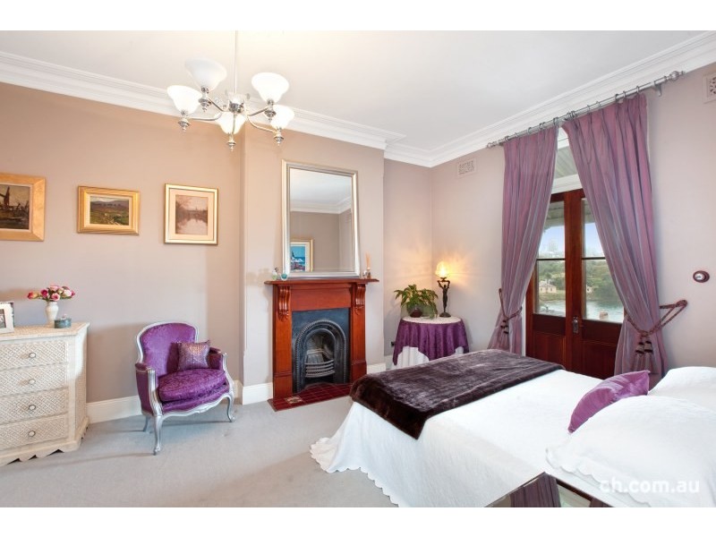 2 School Street, Balmain East NSW 2041