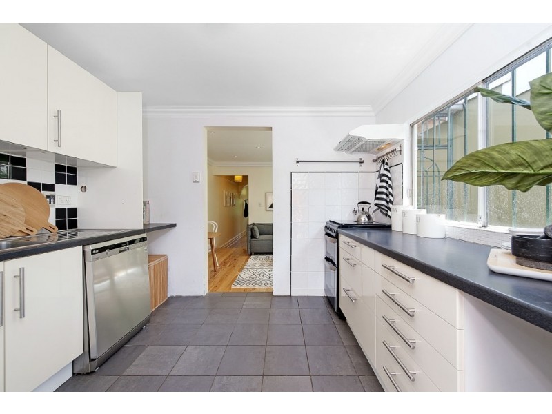 37 Campbell Street, Newtown NSW 2042