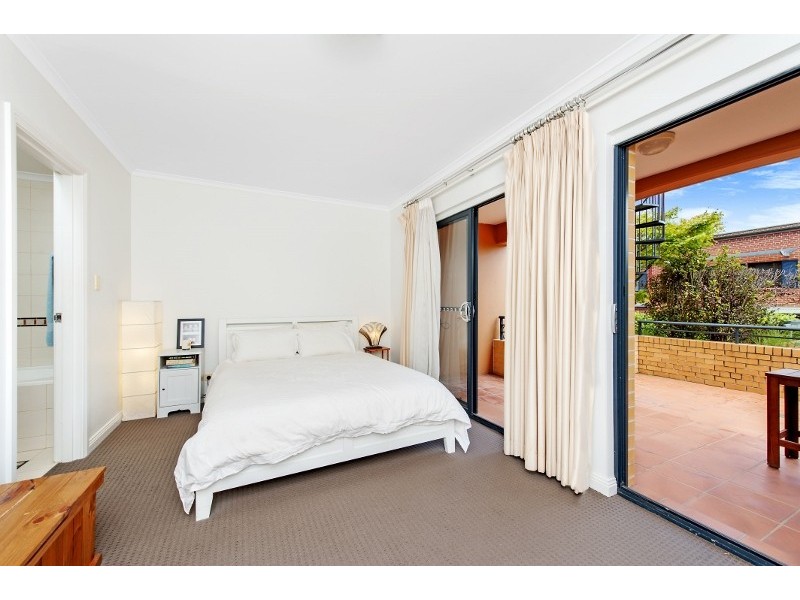 42/8 Water Street, Birchgrove NSW 2041