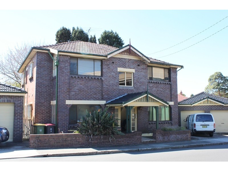 2/9 Elizabeth Street, Ashfield NSW 2131