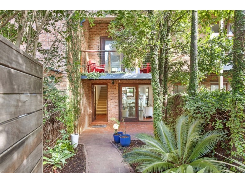 2/108A Beattie Street, Balmain NSW 2041