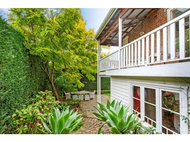 33 Moodie Street, Rozelle NSW 2039