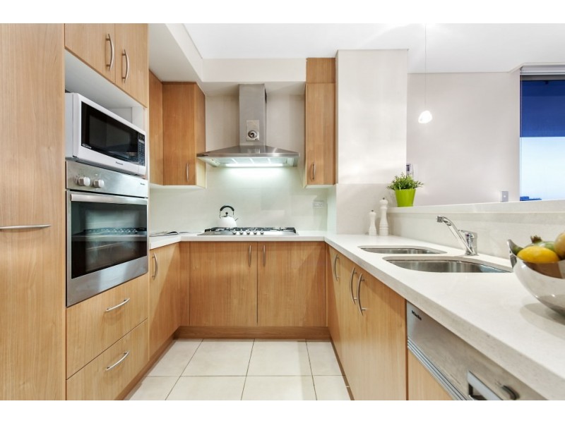 1023/2 Lachlan Street, Waterloo NSW 2017