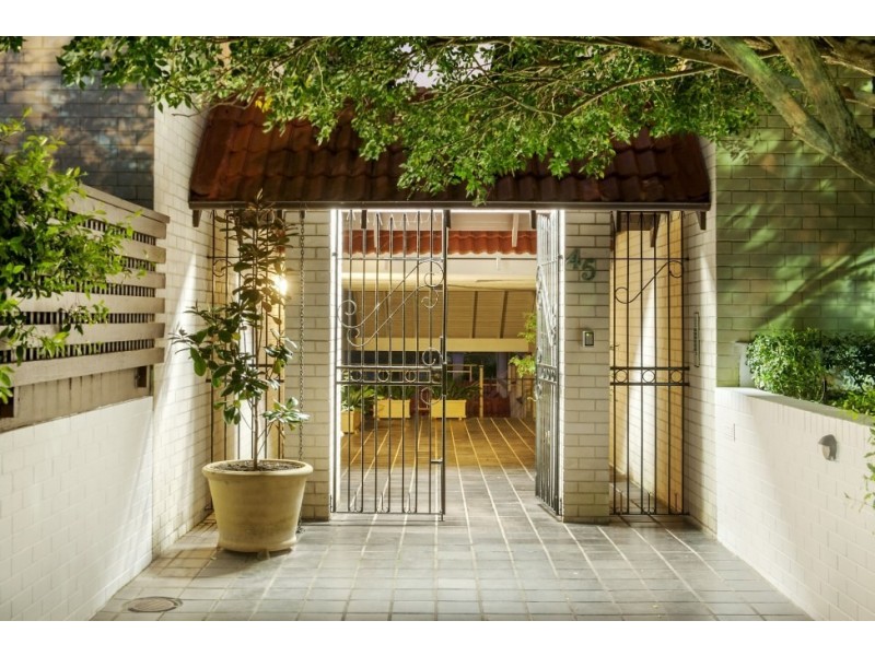 6/45 Wharf Road, Birchgrove NSW 2041