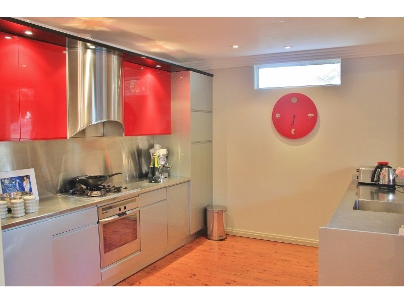 10a Clifton Street, Balmain East NSW 2041