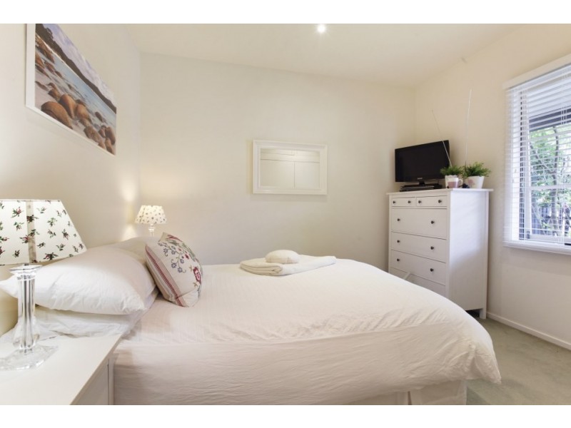 11 Hanover Street, Rozelle NSW 2039