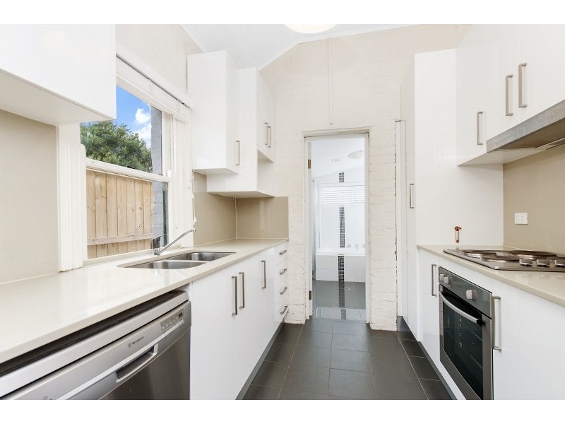 11 Duke Street, Balmain East NSW 2041