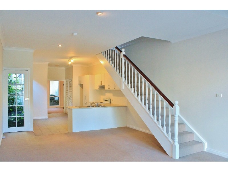 16 Moore Street, Rozelle NSW 2039