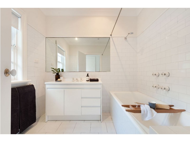 3 Duke Street, Balmain East NSW 2041