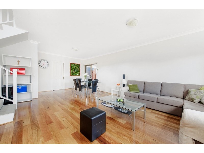 2/14-16 Kings Road, Five Dock NSW 2046
