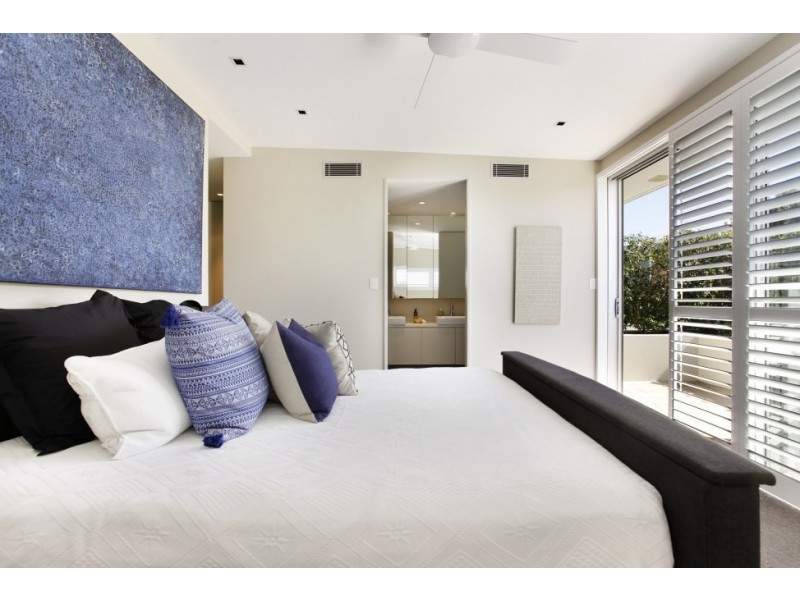 2 Ferdinand Street, Birchgrove NSW 2041