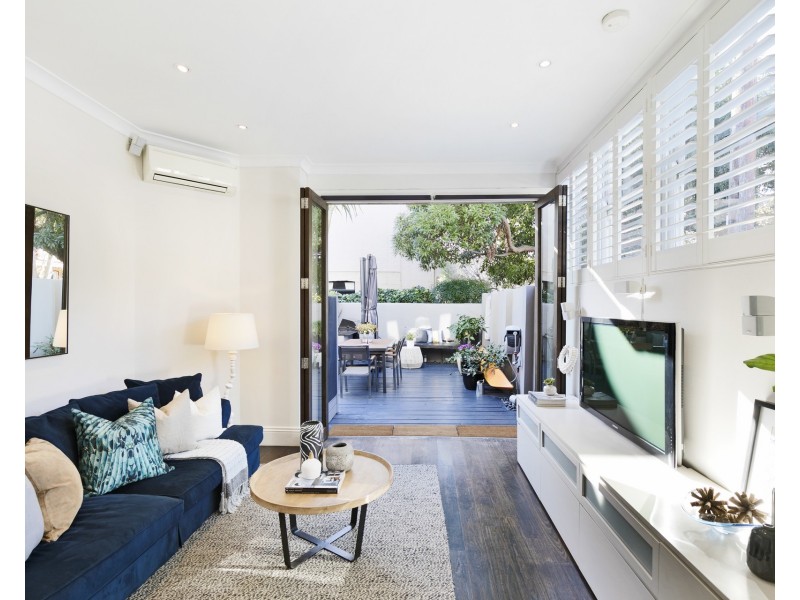 111 Darling Street, Balmain East NSW 2041