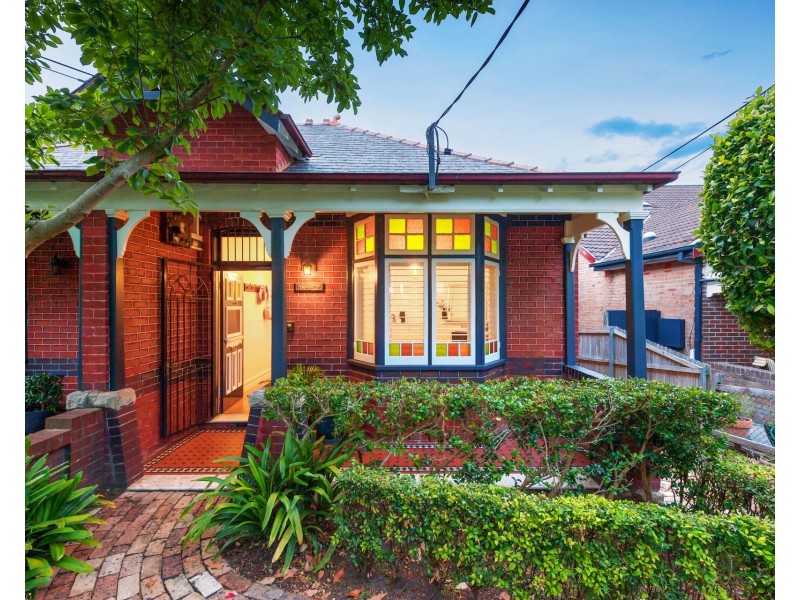 14 Lenore Street, Russell Lea NSW 2046