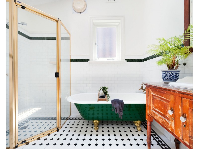 14 Lenore Street, Russell Lea NSW 2046