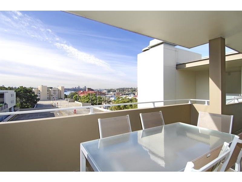 11/4 Roseby Street, Drummoyne NSW 2047