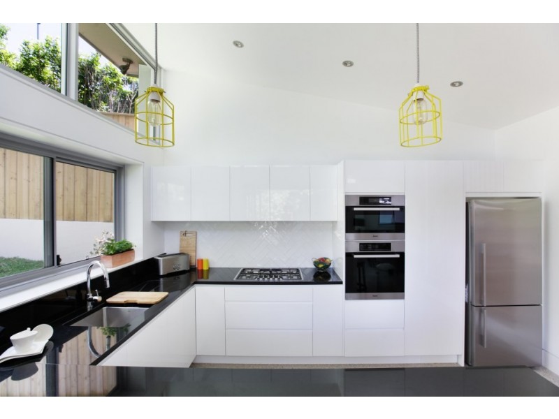 18 Collins Street, Rozelle NSW 2039