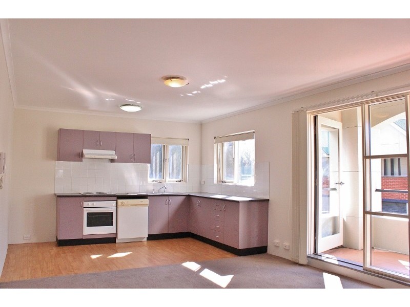 3/35 Mckell Street, Birchgrove NSW 2041