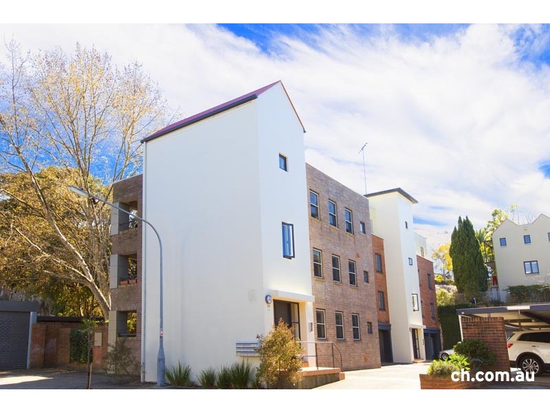 1/29 McKell Street, Birchgrove NSW 2041