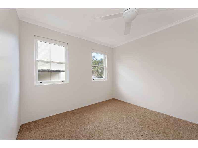 1/29 McKell Street, Birchgrove NSW 2041