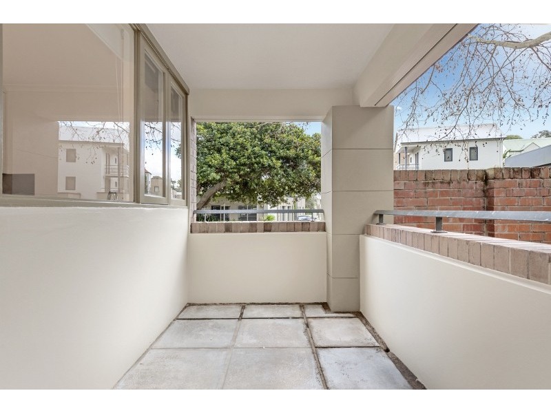 1/29 McKell Street, Birchgrove NSW 2041