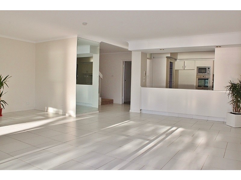 9/45 Wharf Road, Birchgrove NSW 2041