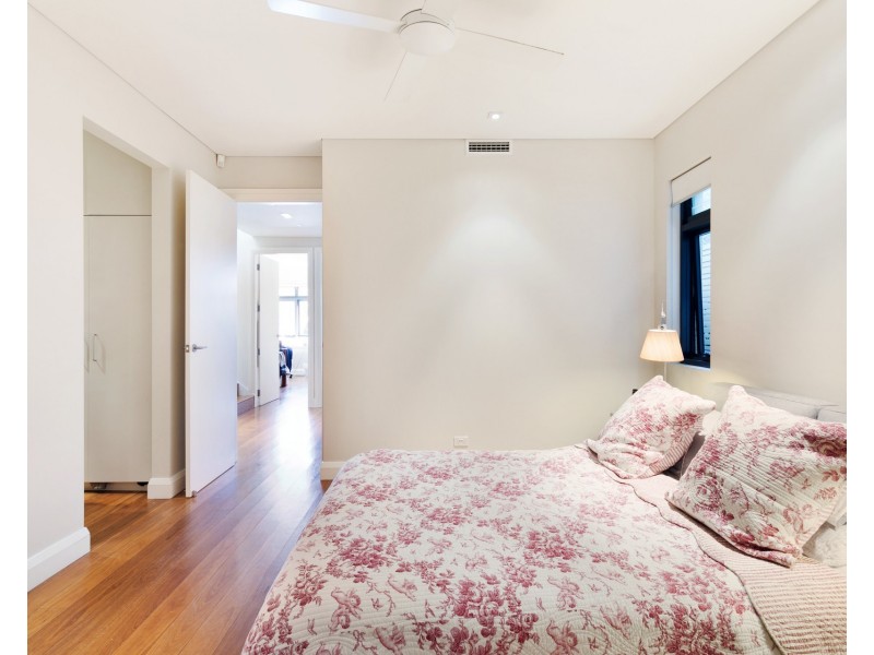 5 Hart Street, Balmain East NSW 2041