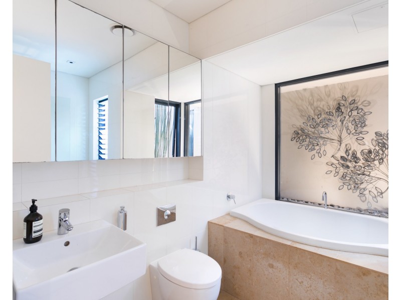 5 Hart Street, Balmain East NSW 2041