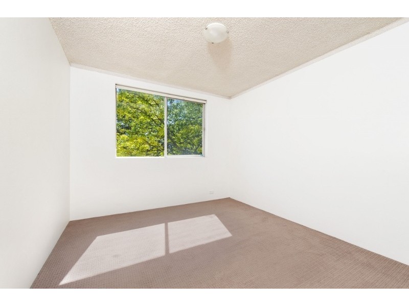 8/15  King Street, Balmain NSW 2041